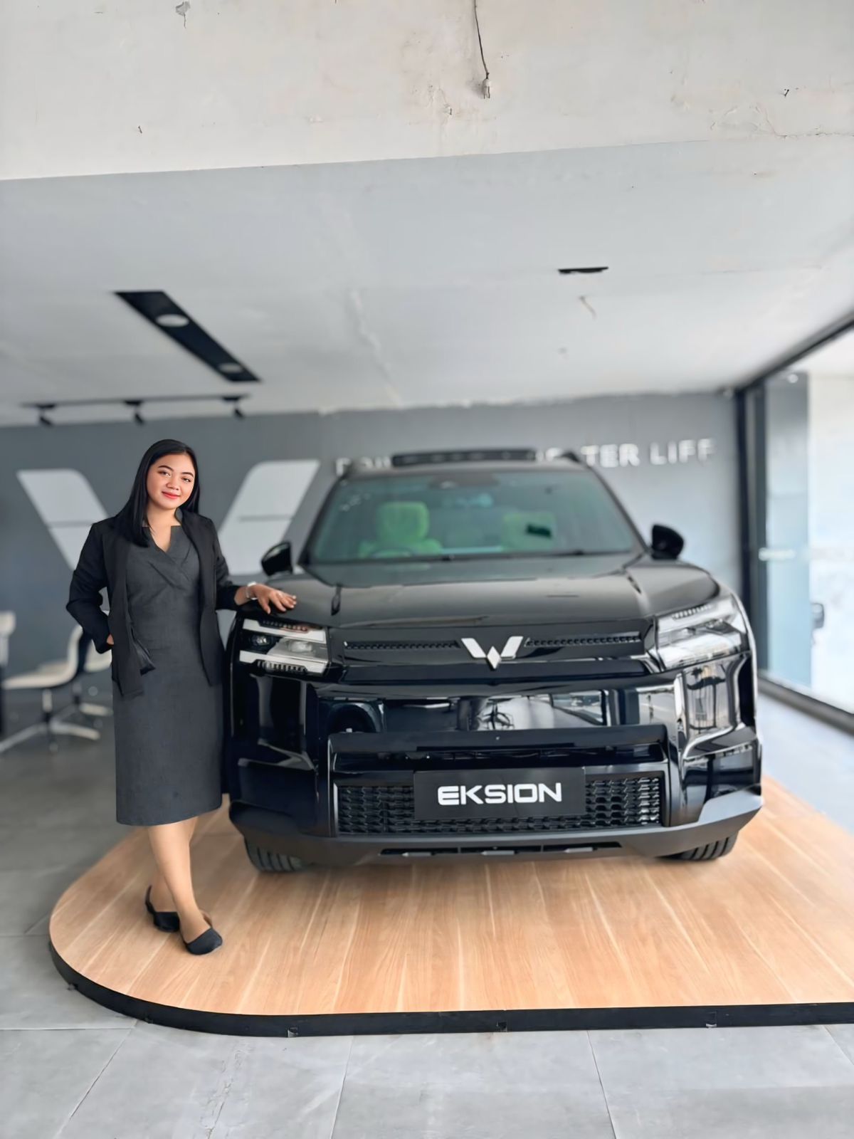 Sales Consultant di Wuling Perdana Kediri
